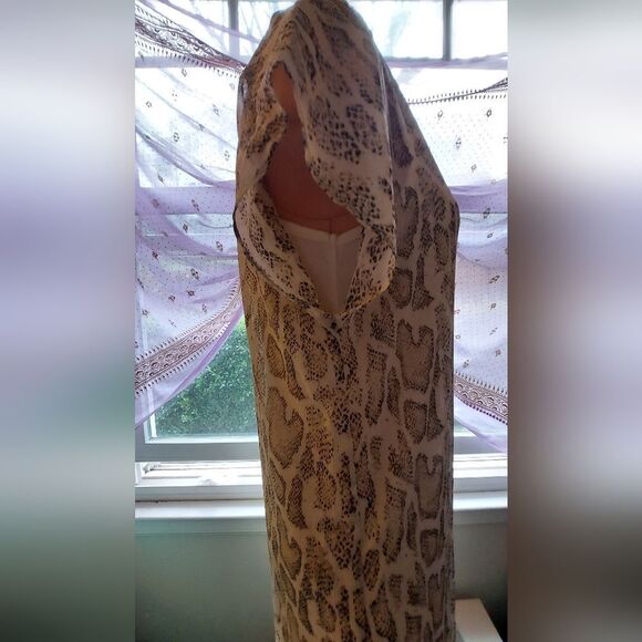 NWT ENTRO Metallic Snake Skin Print Size S - Picture 6 of 13